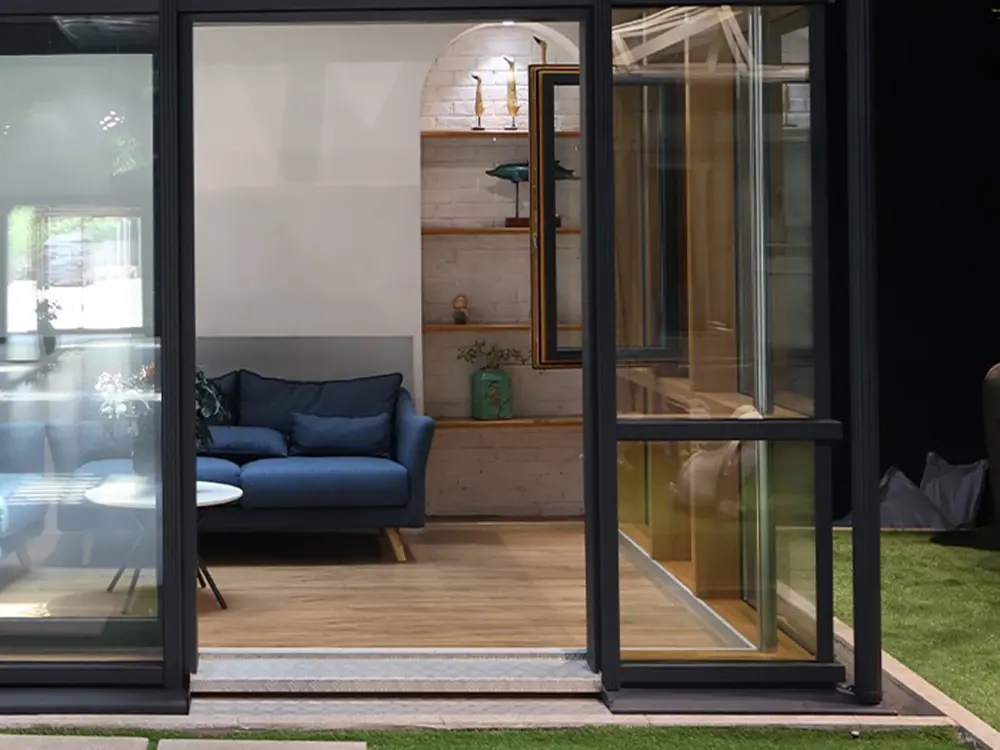 p- Flat topped cube style design, perfect solution for building extension space